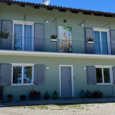 Moncrivel Rooms & Relax Benevello Buitenkant foto