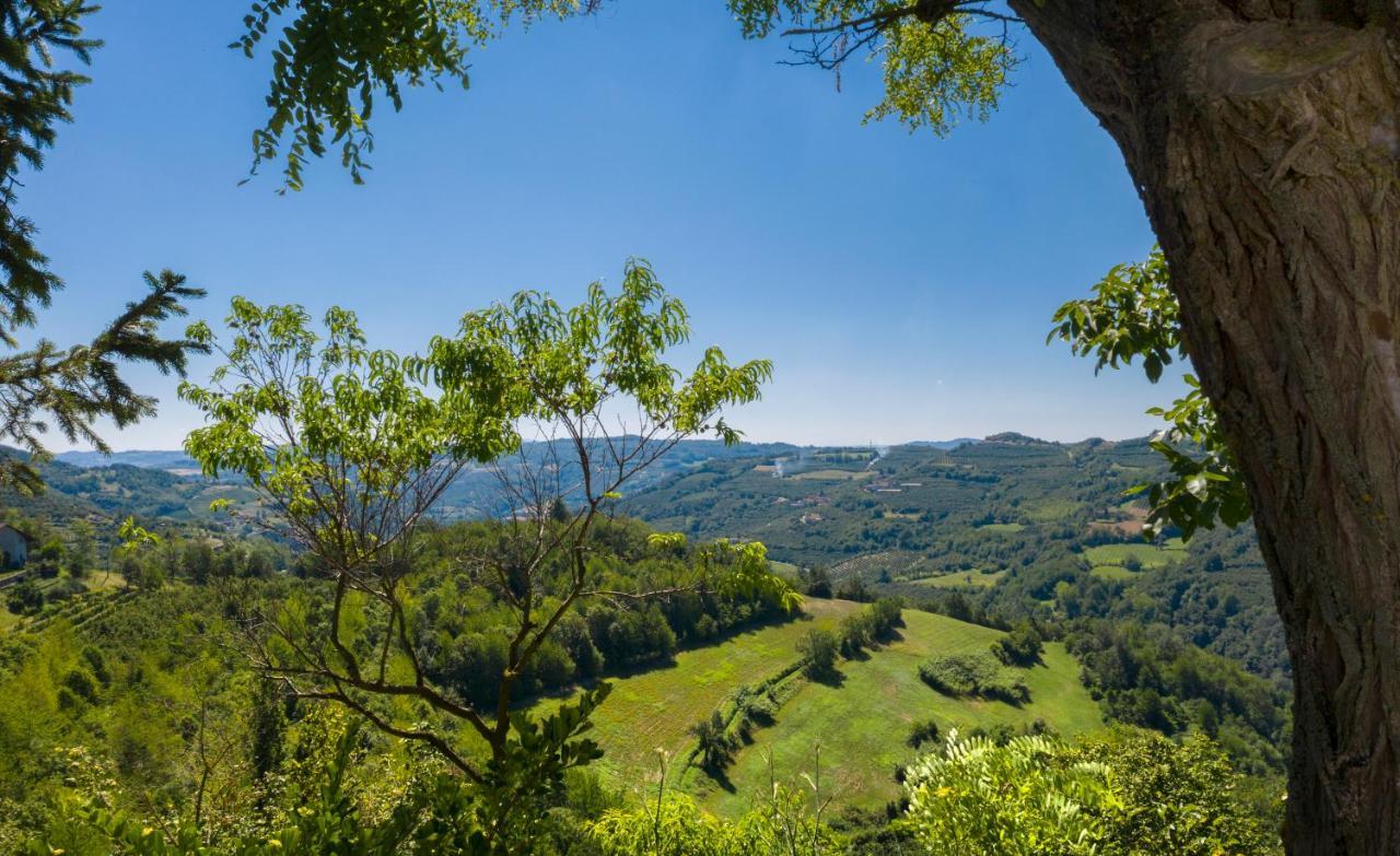 Moncrivel Rooms & Relax Benevello Buitenkant foto