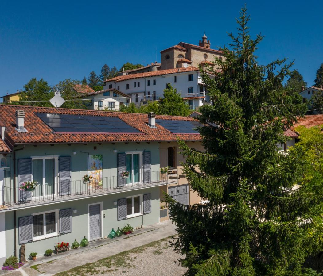 Moncrivel Rooms & Relax Benevello Buitenkant foto