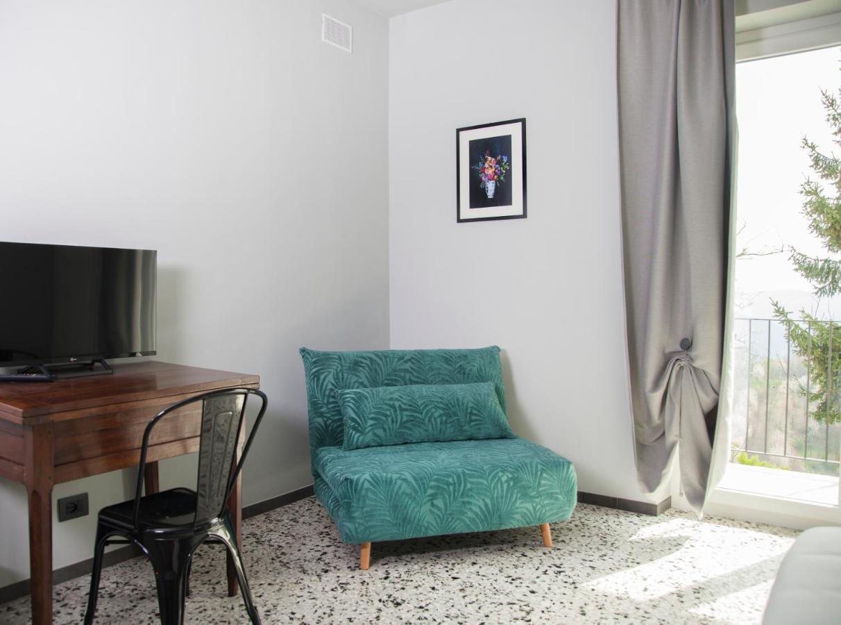 Moncrivel Rooms & Relax Benevello Buitenkant foto