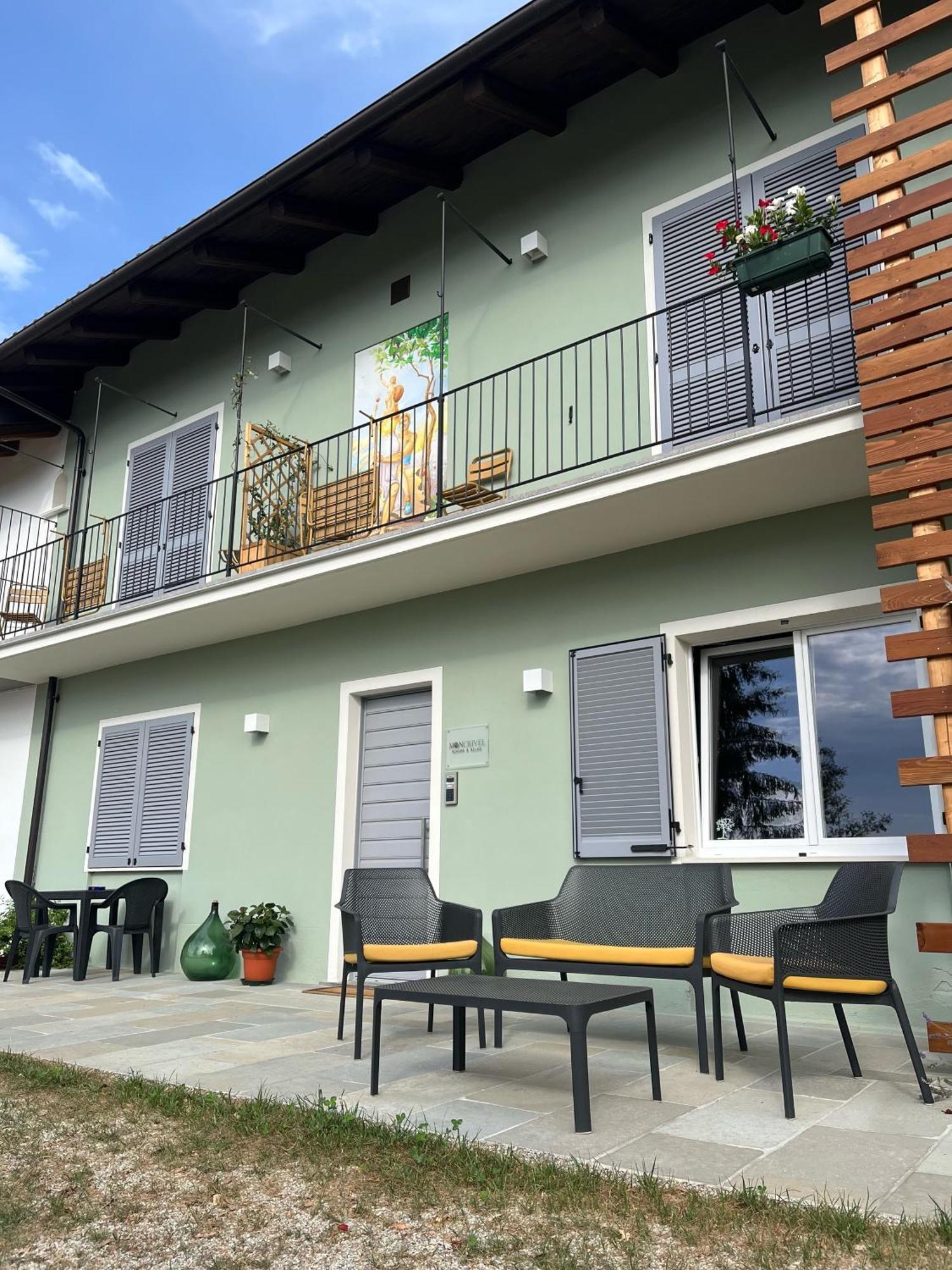 Moncrivel Rooms & Relax Benevello Buitenkant foto